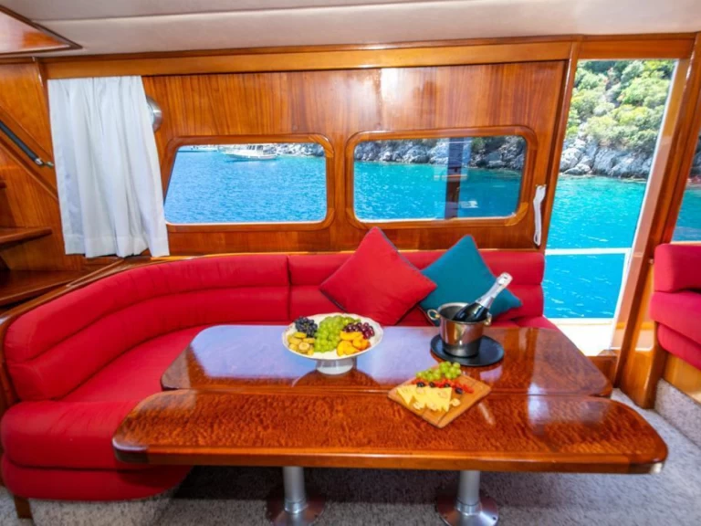 Pronájem lodi Fethiye lákavé ceny costom made