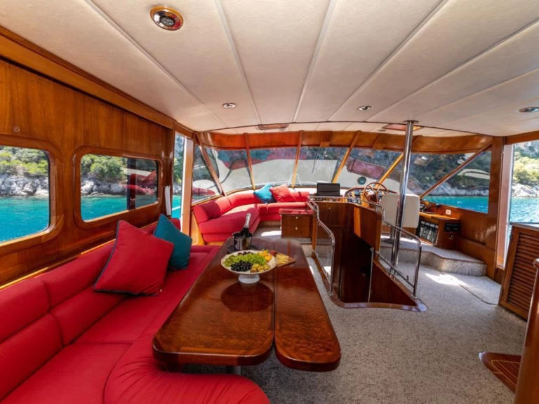 Pronájem lodi costom made costom made v Fethiye na Samboatu