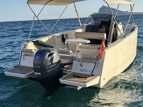 Pronájem lodi Nuva Nuva M6 Open v Marina Greenwich na Samboatu