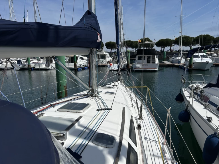 Pronájem lodi Jeanneau Sun Odyssey 40 v Hondarribia na Samboatu