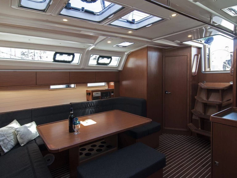 Plachetnice k pronájmu v Split za nejlepší cenu