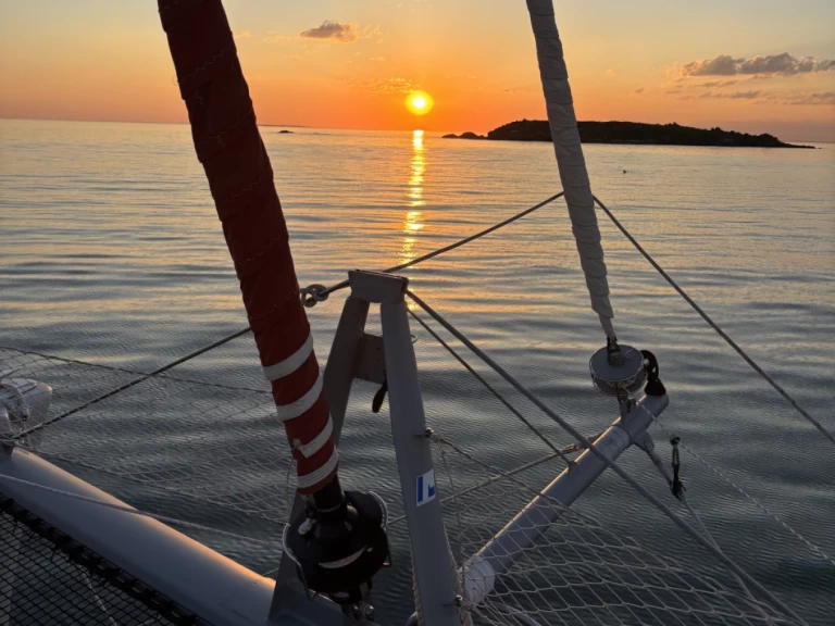 Katamarán k pronájmu v Le Marin za nejlepší cenu