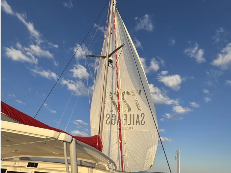 Pronajmout si Catana Catana 47 Ocean Class v Le Marin