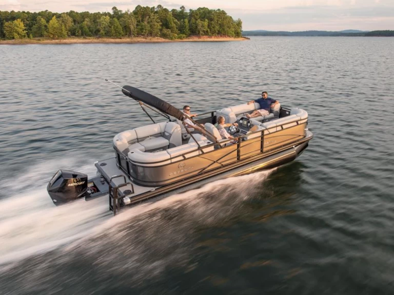 Pronajmout si regency 230 v Sanguinet