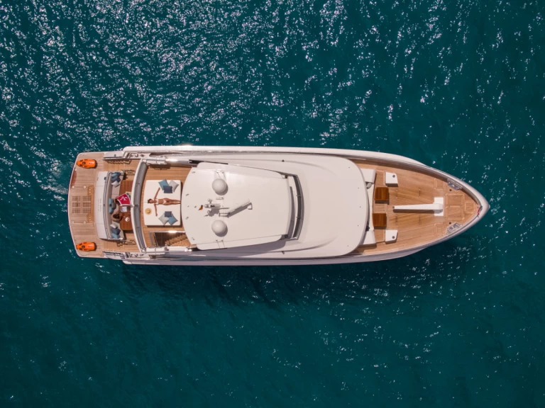 Pronájem Jachta v Ibiza Town -Vanquish VQ 82