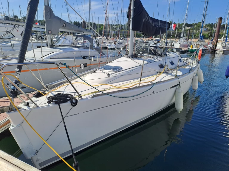 Pronájem Plachetnice Bénéteau s licencí