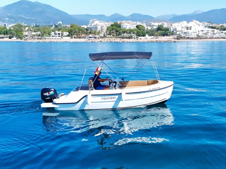 Pronájem lodi Benalmádena lákavé ceny 515