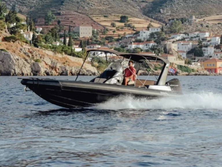 Pronájem Polotuhá loď Oceanic s licencí