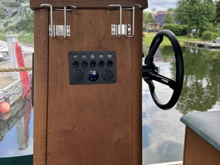 Pronajmout si Floss D9 v Priepert