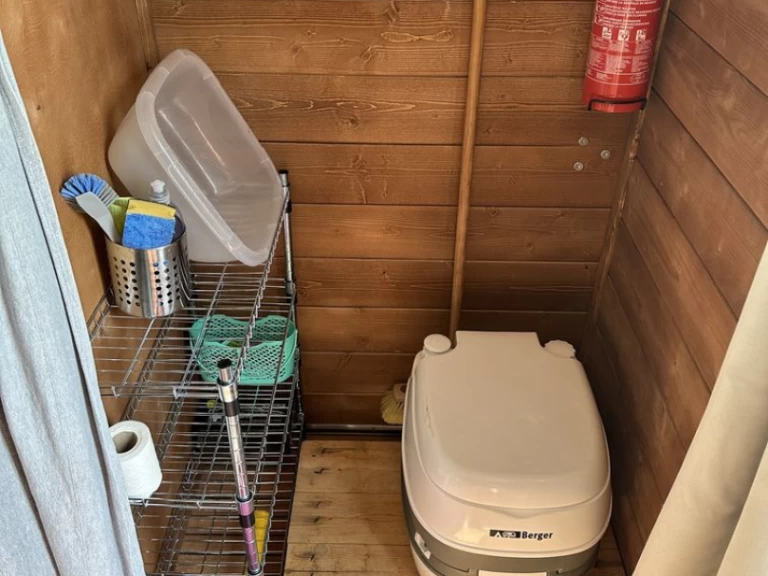 Pronajmout si Floss D3-N v Priepert