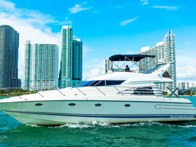 Pronajmout si Sunseeker Manhattan 50 v Miami