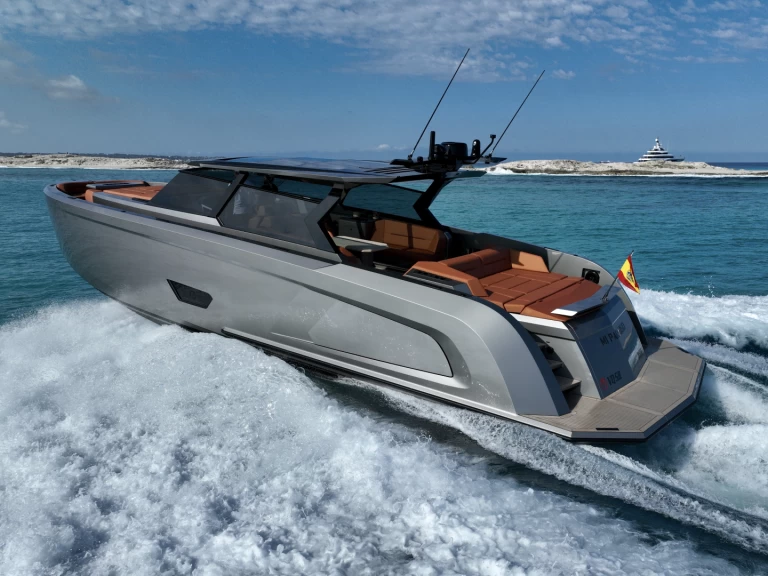 Pronájem lodi Vanquish VQ58 Mi Paraiso v Ibiza Town na Samboatu