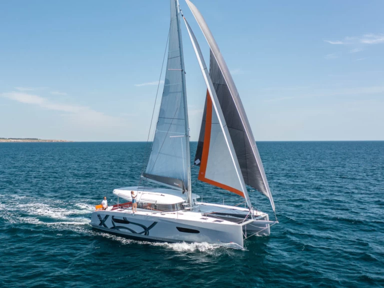 Pronájem jachty v Le Marin -Bénéteau Excess 14 na Samboatu