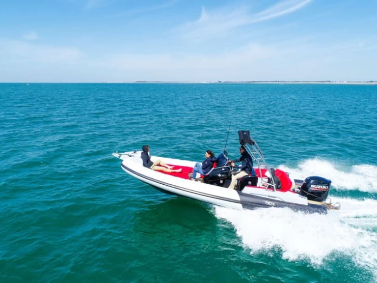 Pronájem Polotuhá loď v Arzon -Thor Thor 6.8