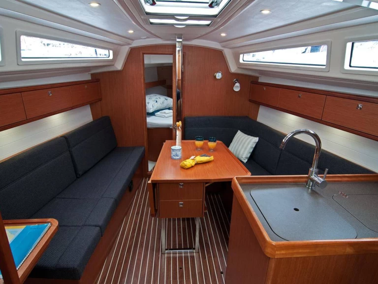 Pronájem Plachetnice v Split -Bavaria Cruiser 33