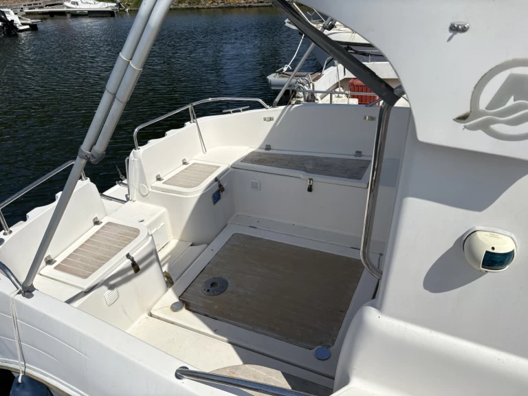 Pronajmout Motorová loď se skipperem či ne Quicksilver v Ouistreham