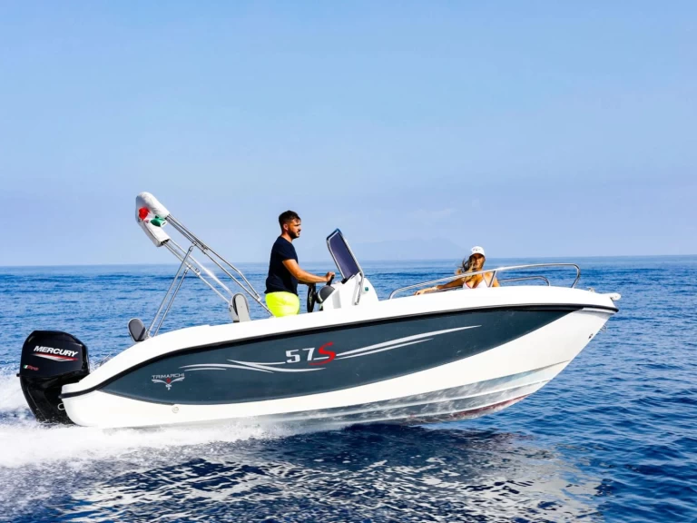 Pronájem lodi La Spezia lákavé ceny Trimarchi 57 S