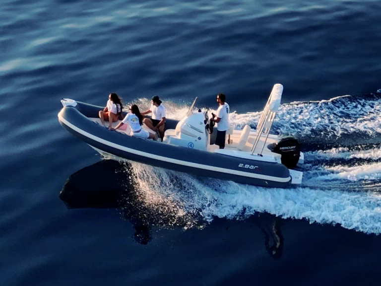 Pronajmout Polotuhá loď se skipperem či ne 2bar v Milazzo