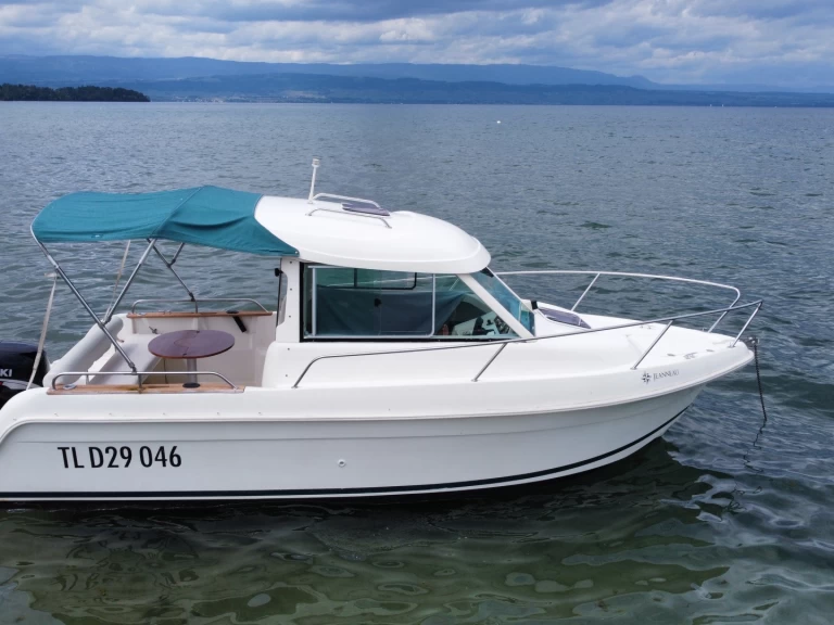 Pronájem Motorová loď v Sciez -Jeanneau Merry Fisher 625 HB