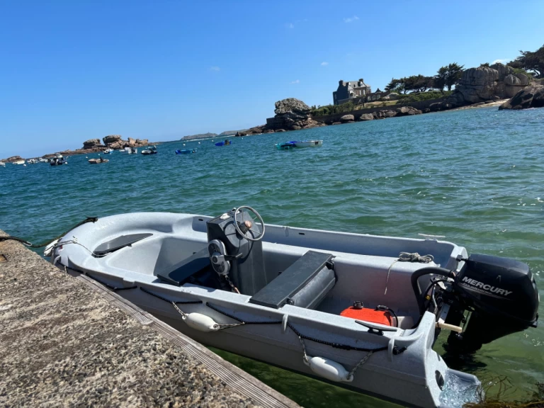 Motorová loď k pronájmu v Trégastel za nejlepší cenu