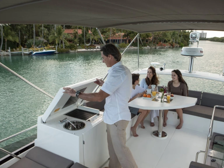 Motorová loď k pronájmu v Trébeurden za nejlepší cenu