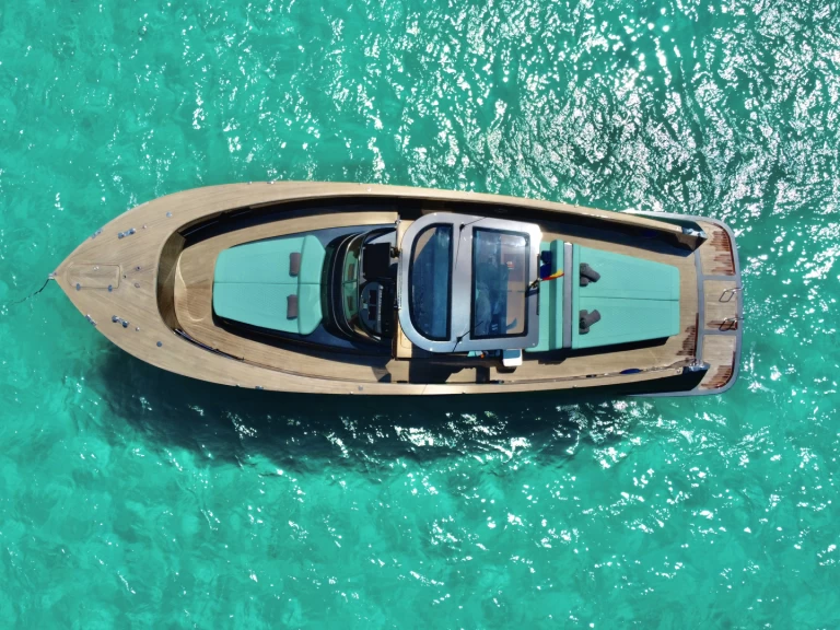 Pronajmout Motorová loď se skipperem či ne ALEN 42 ANKA v Ibiza Town