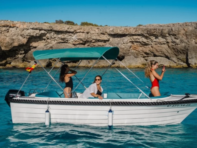 Pronajmout si Polyester Yacht Marion 500 v Ciutadella de Menorca