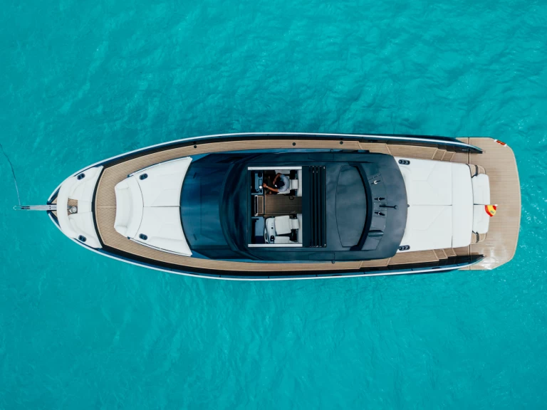 Pronájem lodi STEELER BRONSON 50 CELEBRATE LIFE v Ibiza Town na Samboatu
