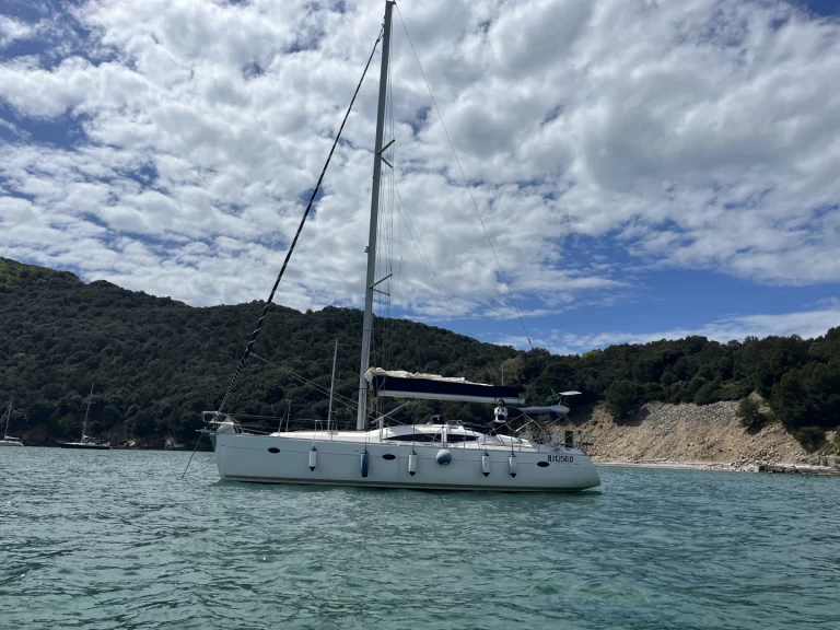 Pronajmout si Elan Impression 434 v Fezzano