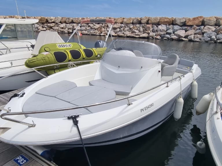 Pronájem lodi Bénéteau Flyer 650 Open v Argelès-sur-Mer na Samboatu