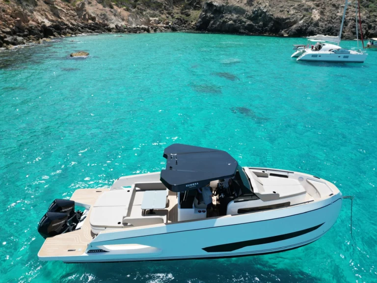 Pronajmout si Kumbra Yachts 34 v Ibiza Town