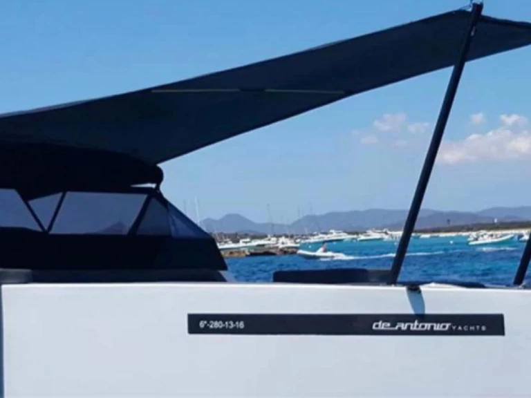 Pronájem lodi DE ANTONIO Yachts D33 Open v Ibiza Town na Samboatu