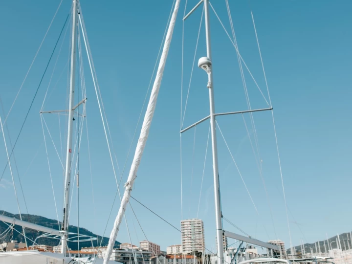 Pronájem lodi Bénéteau Oceanis 41 v Ajaccio na Samboatu