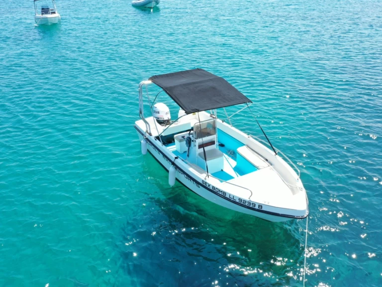 Pronájem jachty v Latchi -IORDANOU LTD AMATHUNTA 180 na Samboatu