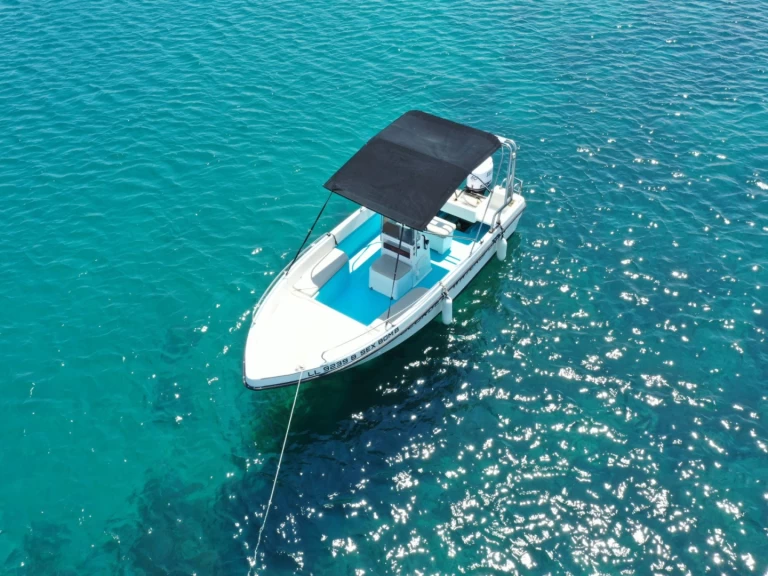 Pronajmout si IORDANOU LTD AMATHUNTA 180 v Latchi