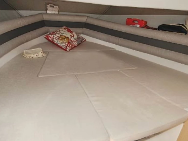 Pronájem Motorová loď v Latchi -Selva SELVA - SUN DECK CLASSIC LINE SD 7.0 CABIN