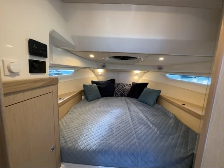 Pronájem lodi Parker sorrento v Marine de Sant'Ambrogio na Samboatu