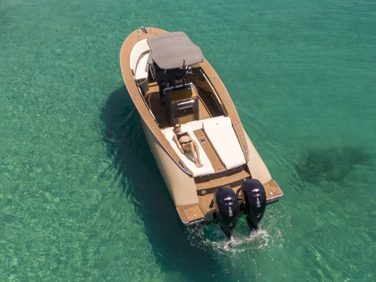 Pronajmout si Lilybeaum Yacht Levanzo 25 v Marsala