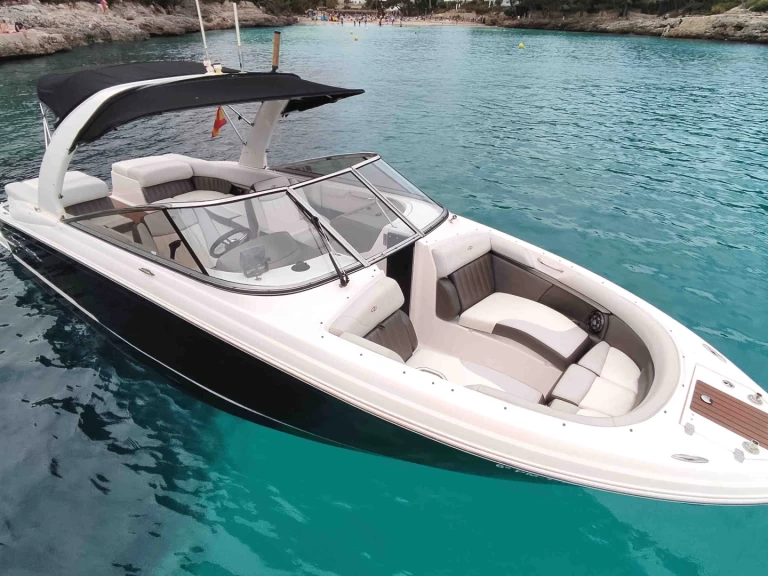 Pronajmout si Régal 2700 v Cala d'Or