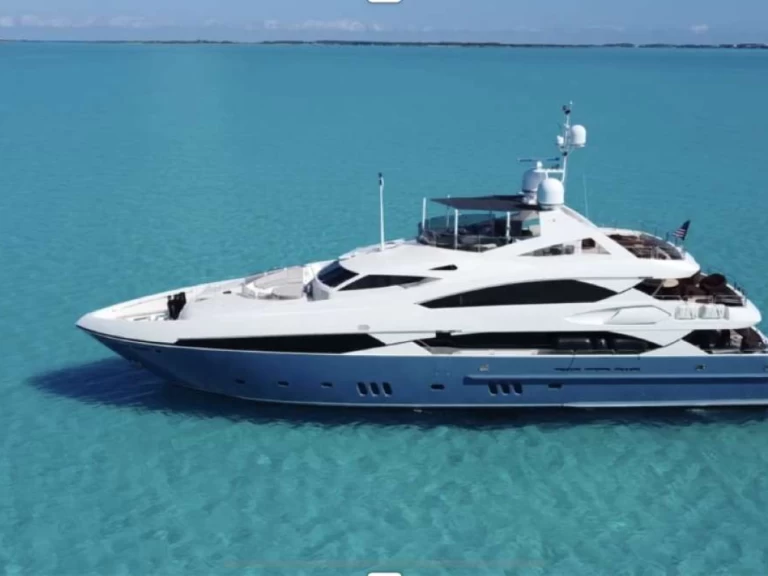 Pronájem Jachta Sunseeker s licencí