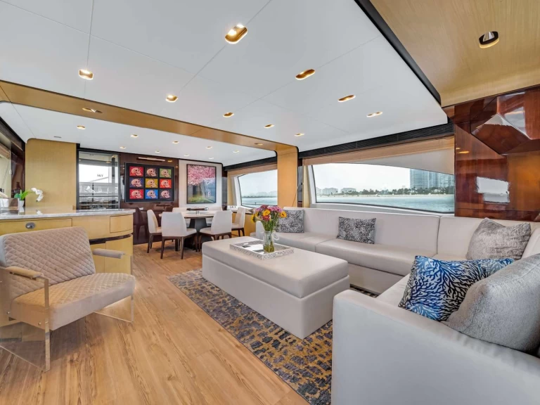 Pronájem lodi Azimut Sky v East Hampton na Samboatu