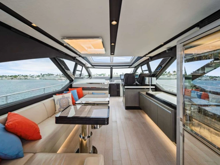 Pronájem lodi Azimut Water You Doing v Miami na Samboatu