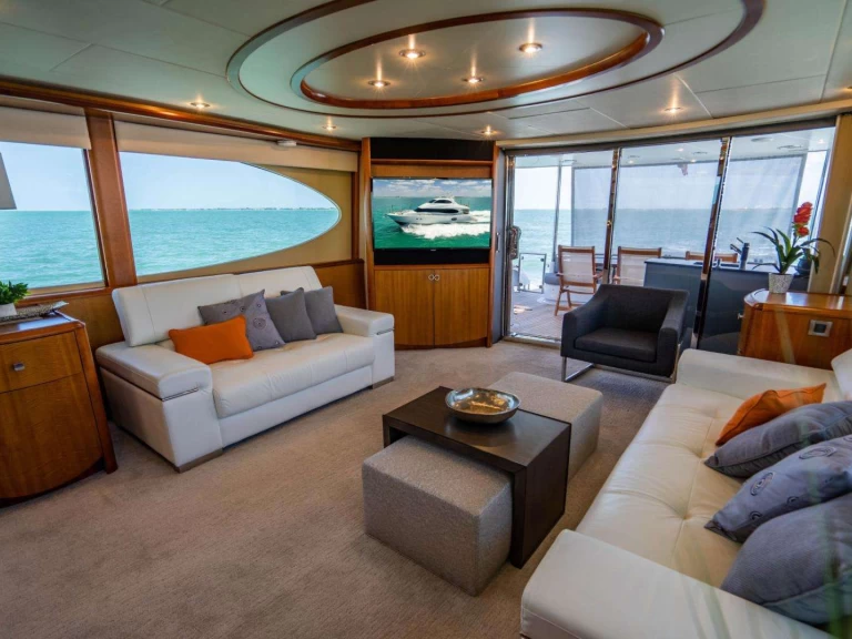 Pronájem jachty v Key West -Lazzara Voyager na Samboatu