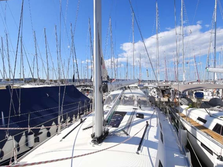 Pronájem Plachetnice Bavaria s licencí