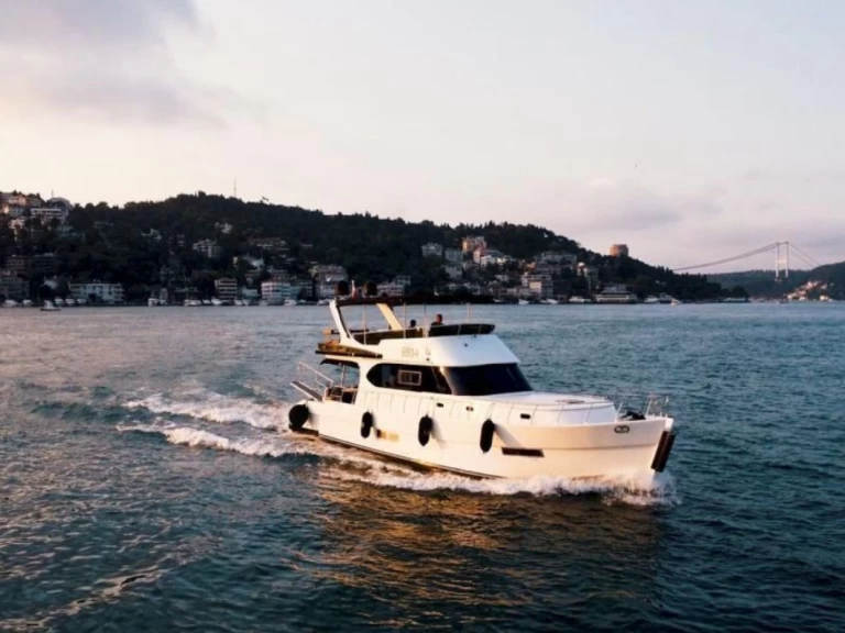 costom made  costom made jednotlivci a charterové společnosti v Beşiktaş