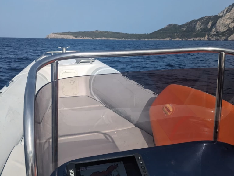 Sacs Sacs S 25 Dream jednotlivci a charterové společnosti v Port d'Alcudia