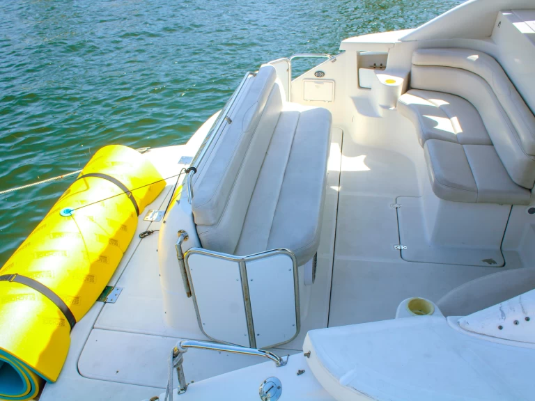 Pronájem Motorová loď Régal s licencí