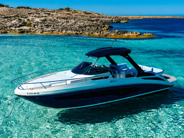 Pronájem lodi Ibiza Magna lákavé ceny 340