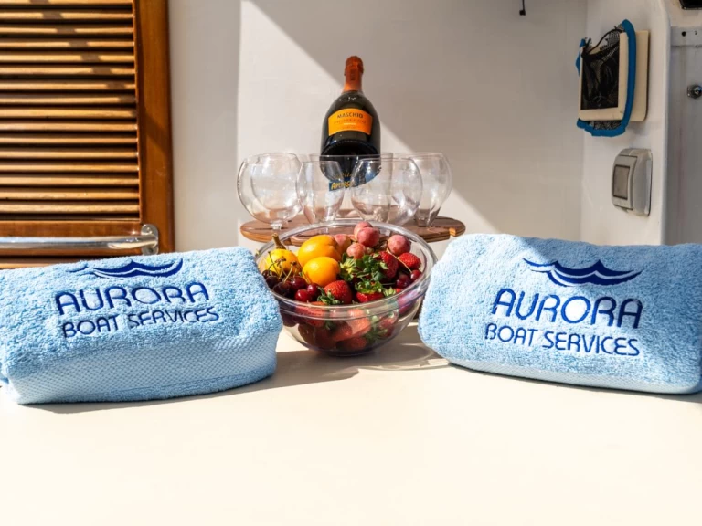 Pronájem Motorová loď v Maiori -Gozzo Sorrentino Cantieri del Cilento