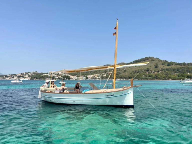 Pronájem Motorová loď v Club Náutico Moraira -Medvolt Marine M7